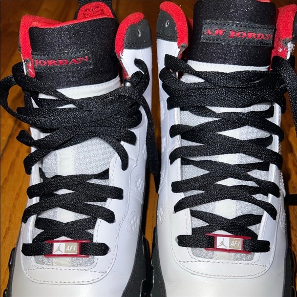 Size 11 - Picture 6 of 6